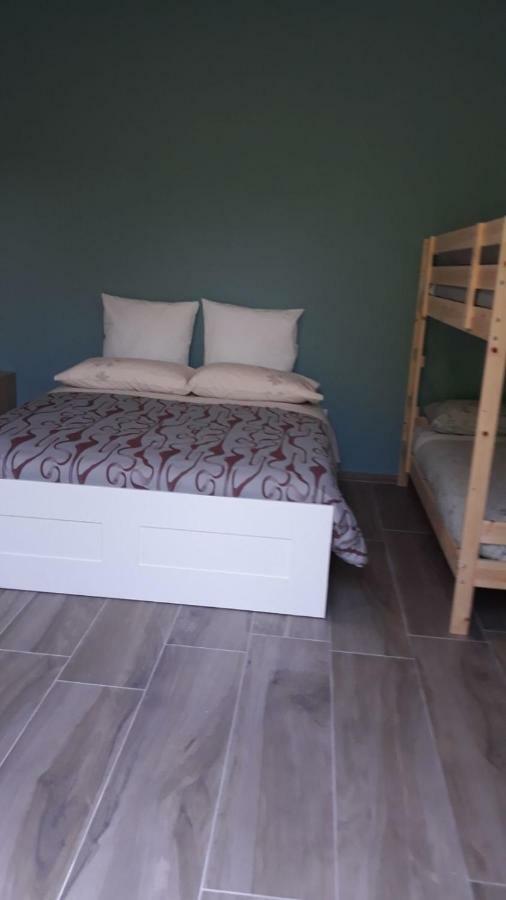 Caroline Home Anzano Del Parco Ngoại thất bức ảnh